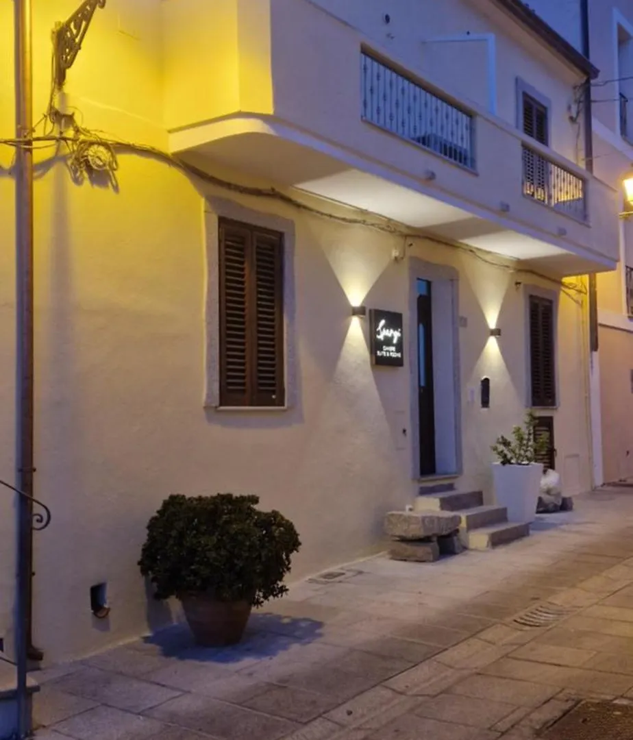 Sardinia-Holiday Spargi Suite & Rooms La Maddalena