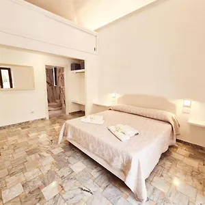 North Sardinia Retreats - Manini Boutique La Maddalena (Sassari)
