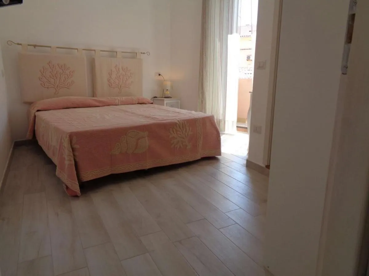 Sardinia-Holiday Spargi Suite & Rooms La Maddalena  0*, La Maddalena (Sassari)